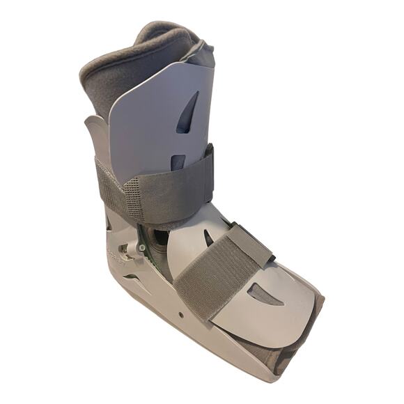 Aircast SP Walker Short Pneumatic Walking Boot 01A-M Ankle 12" high Medium - Picture 2 of 15